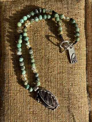 Feather Stone Pendant Necklace