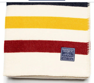 Frontier Wool Throw Bone White