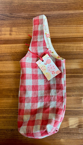 Red Gingham Holiday Wine Bag