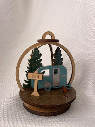 Camper Globe