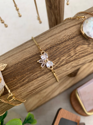 Cz bow bracelet